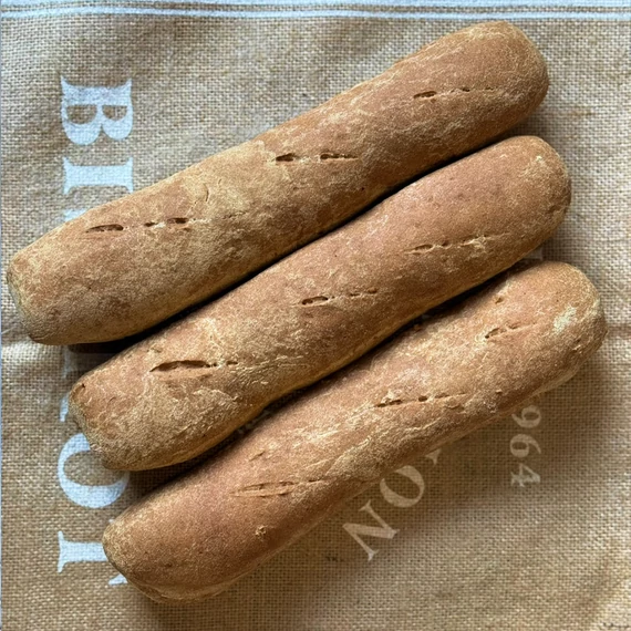 Vöröslencsés kifli